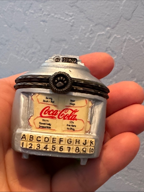 Coca Cola Other - Vintage Coca Cola Jukebox with Small Bear with Coke Inside